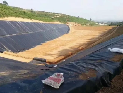 Thi công ao lót bạt nuôi cá chống thấm HDPE