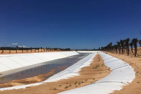 Màng chống thấm tự dính HDPE