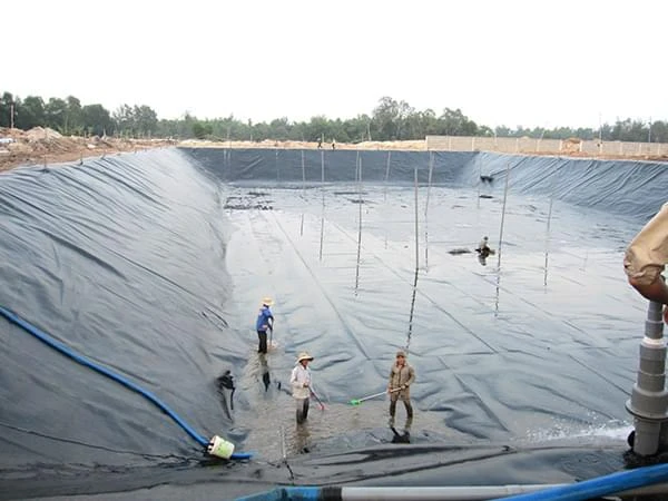 Lợi ích của màng HDPE ứng dụng trong công nghiệp