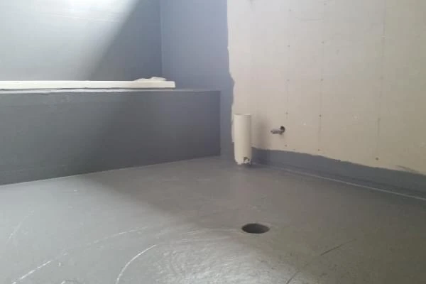 Kiểm tra trước tình trạng thấm để có hướng xử lý kịp thời