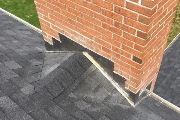 Thi công ngói bitum phủ đá