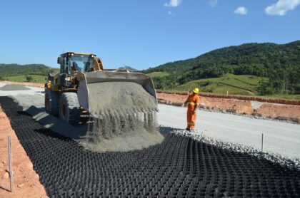 Ô địa kỹ thuật geocell gia cường nền đường